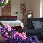 Daire Relaxing Retreat In The Center Of Friuli